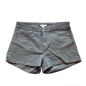 H&M Women’s Olive Green Casual Cotton Shorts size 8